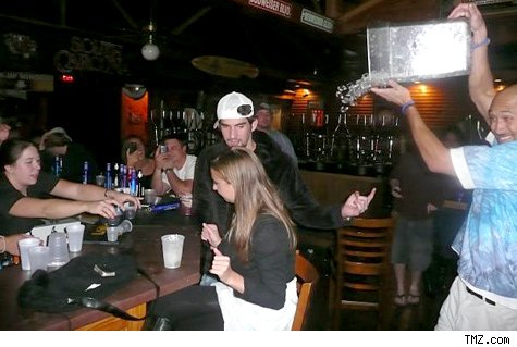 1113_michael_phelps_tmz.jpg